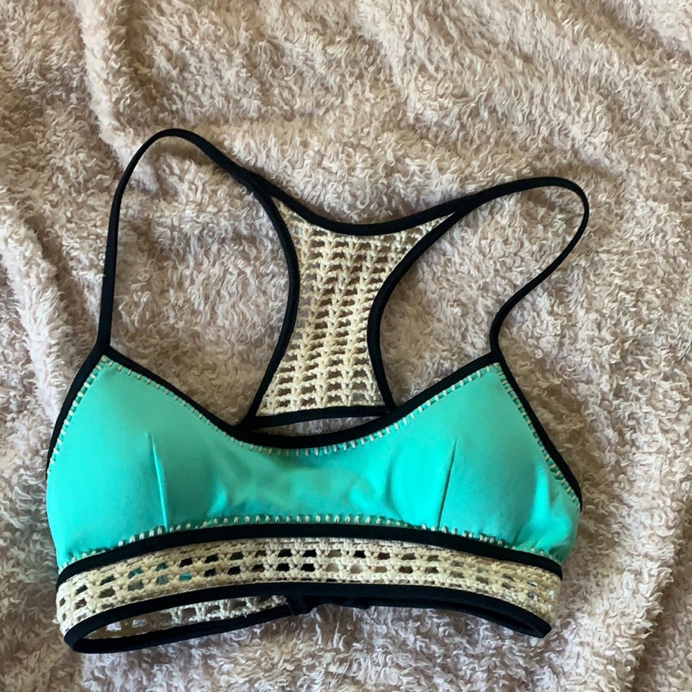 Bikini top